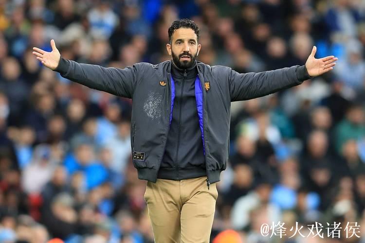 阿莫林:接受名宿意见,但曼联未赢是他们唯一担忧 阿莫林:接受名宿意见,但曼联未赢是他们唯一担忧