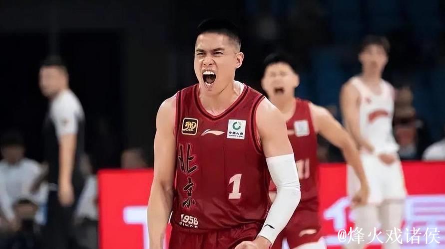 CBA首秀：广西路人王庞峥麟迎战陈盈骏与赵睿，豪取16分